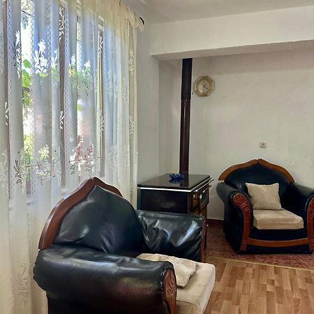 Appartamento Jea House Pogradec Esterno foto