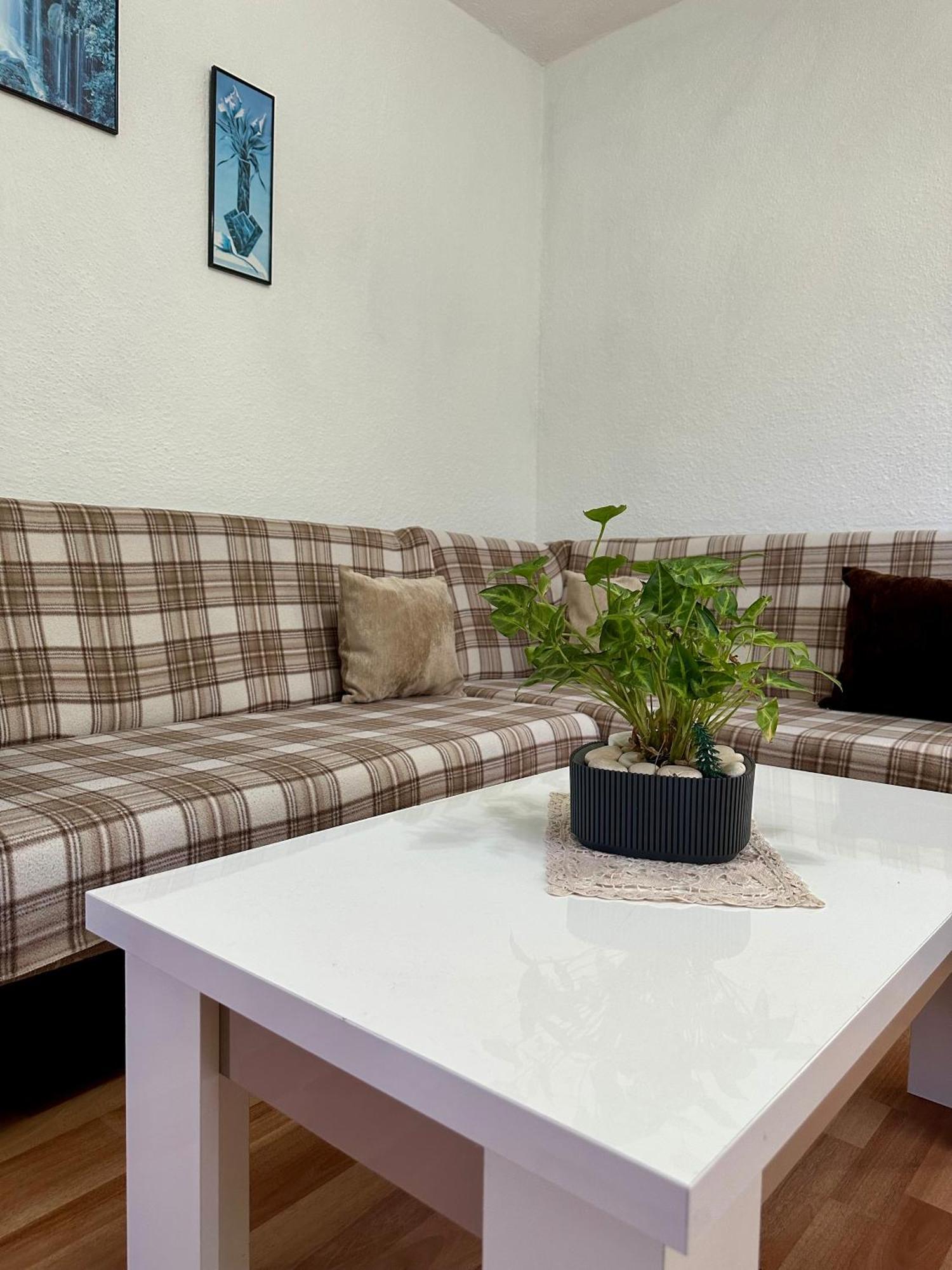 Appartamento Jea House Pogradec Esterno foto