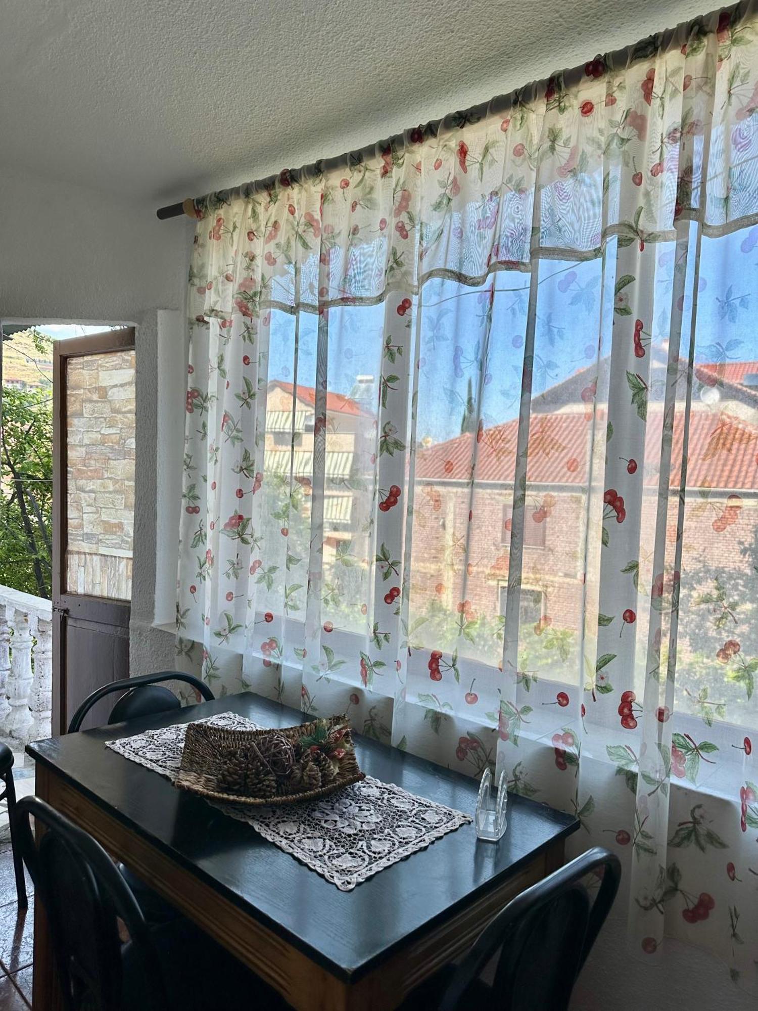 Appartamento Jea House Pogradec Esterno foto
